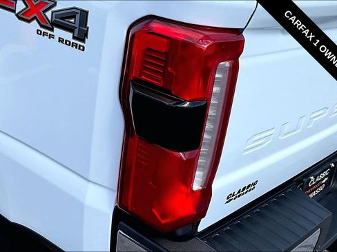 Used 2025 Ford F250 Lariat w/ Chrome Package AWD/4WD image 23