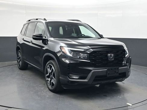 Used 2022 Honda Passport Elite image 2