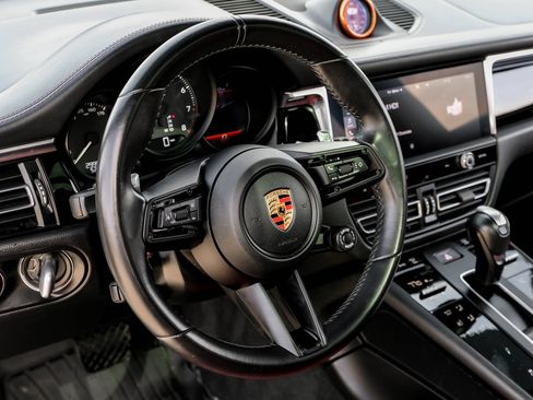 Used 2023 Porsche Macan Turbo AWD/4WD image 14