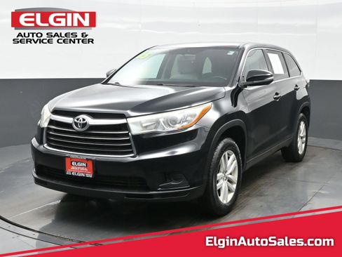Used 2015 Toyota Highlander LE image 1