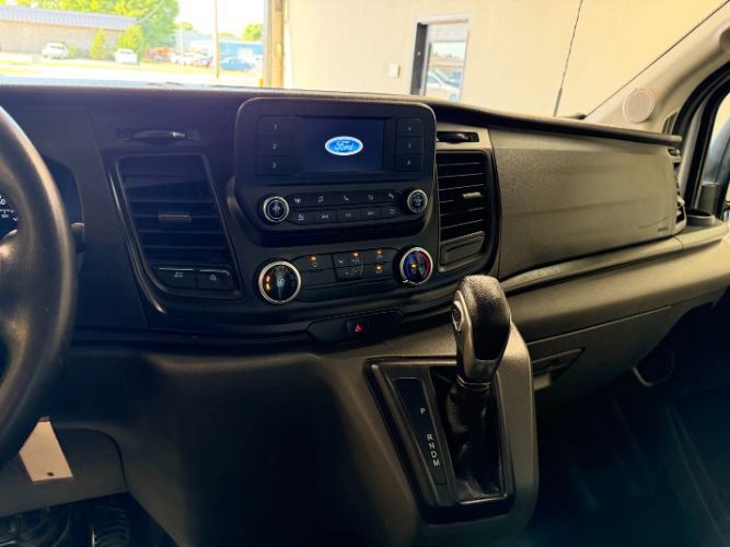 Used 2022 Ford Transit 350 DRW RWD image 16