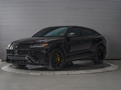 Used 2022 Lamborghini Urus