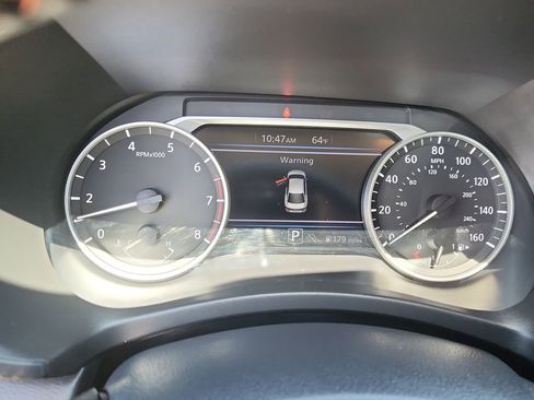 Used 2024 Nissan Sentra SR FWD image 19
