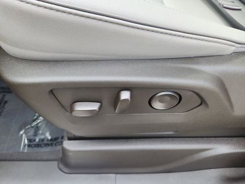 New 2026 GMC Yukon XL Elevation w/ Elevation Premium Package AWD/4WD image 21