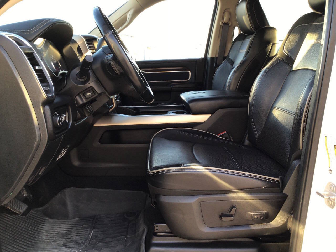 Used 2022 RAM 2500 Laramie AWD/4WD image 18