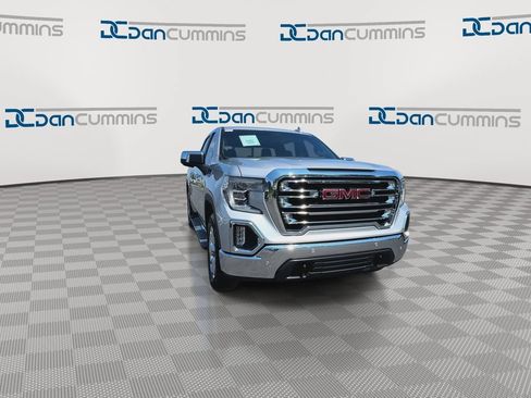 Used 2019 GMC Sierra 1500 SLT w/ SLT Premium Plus Package AWD/4WD image 3