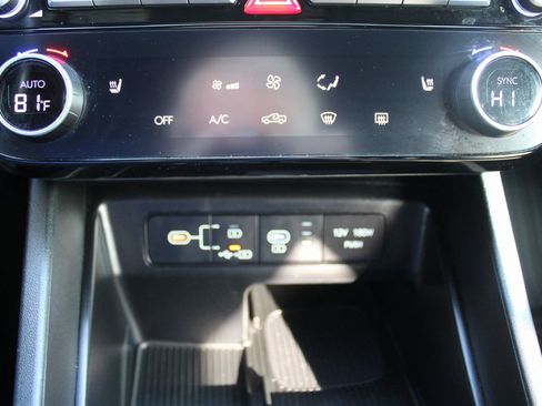 Used 2025 Hyundai Santa Cruz XRT image 48