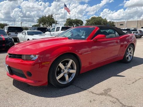 Used 2015 Chevrolet Camaro LT RWD image 2