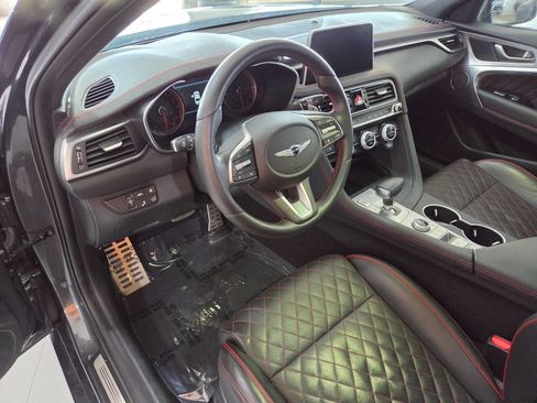 Used 2020 Genesis G70 3.3T w/ Sport Package image 17