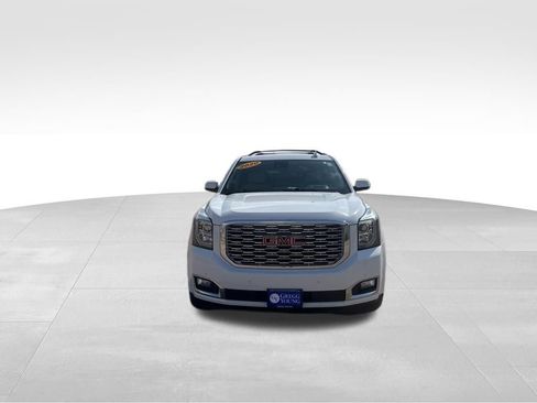 Used 2020 GMC Yukon Denali AWD/4WD image 3