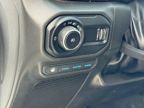Used 2023 Jeep Wrangler Unlimited AWD/4WD image 13