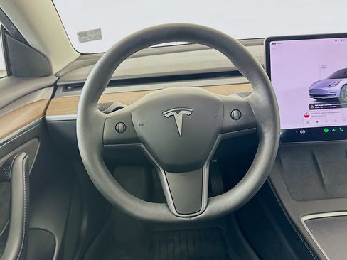 Used 2023 Tesla Model 3 Standard Range RWD image 16