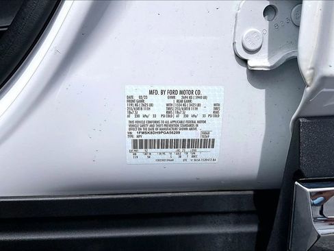 Used 2023 Ford Explorer XLT w/ Equipment Group 202A image 19