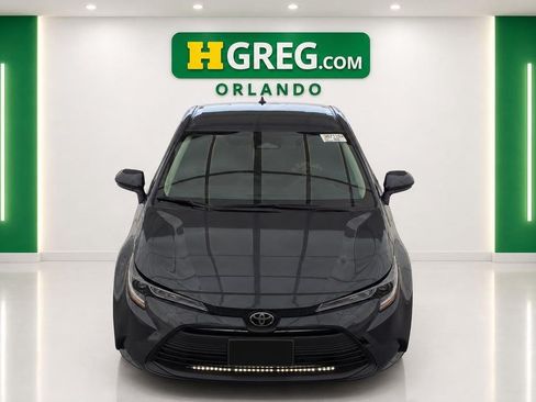 Used 2025 Toyota Corolla LE FWD image 7