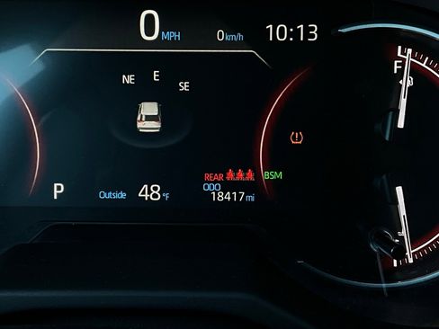 Used 2025 Toyota RAV4 XLE image 39