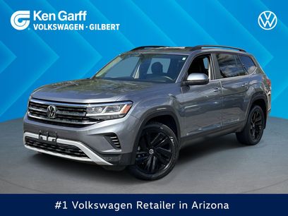 Used 2023 Volkswagen Atlas SE w/ Panoramic Sunroof Package