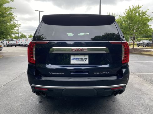 Used 2023 GMC Yukon Denali RWD image 8