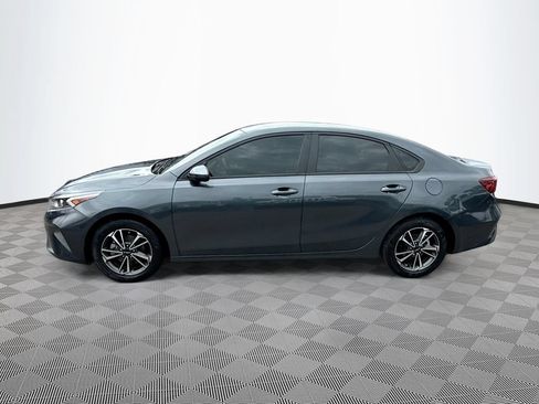Used 2023 Kia Forte Sedan FWD image 9