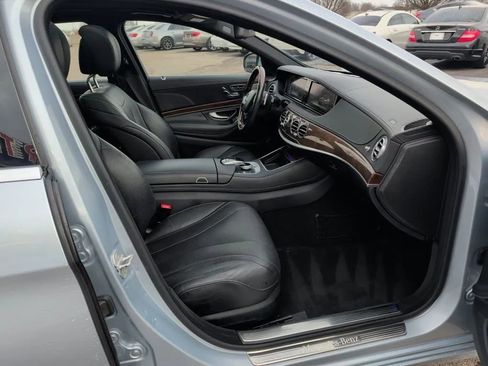 Used 2016 Mercedes-Benz S 550 4MATIC Sedan image 36