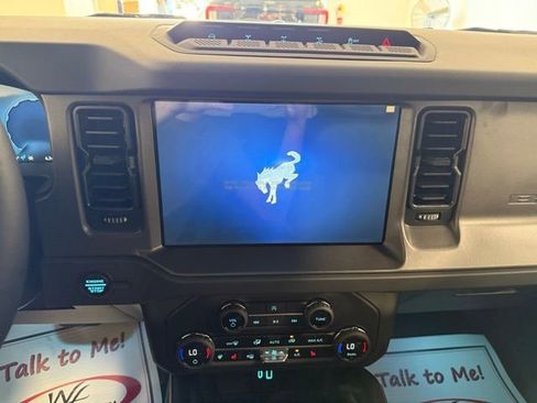 New 2025 Ford Bronco Badlands image 17