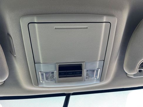 Used 2016 Lincoln Navigator L Select AWD/4WD image 26