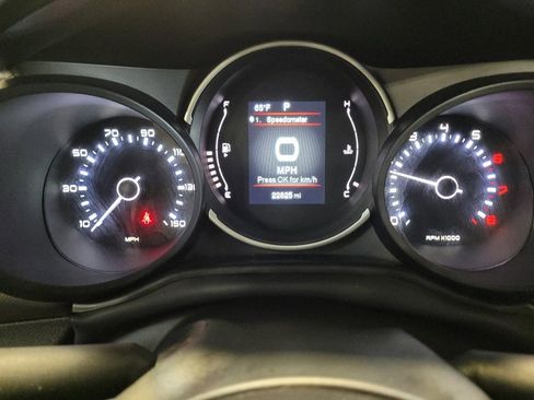 Used 2018 FIAT 500L Lounge image 23
