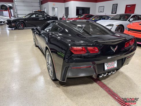 Used 2017 Chevrolet Corvette Stingray Coupe image 41