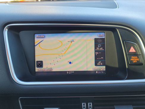 Used 2013 Audi Q5 3.0T Premium Plus w/ Audi MMI Navigation Plus Pkg AWD/4WD image 10