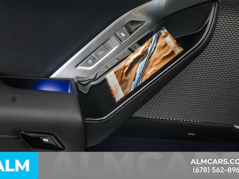 Used 2026 BMW 740i w/ Premium Package RWD image 59