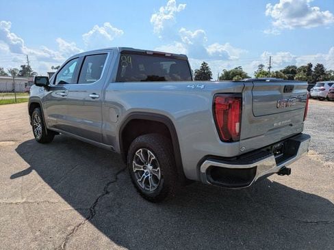 Used 2025 GMC Sierra 1500 SLT AWD/4WD image 6