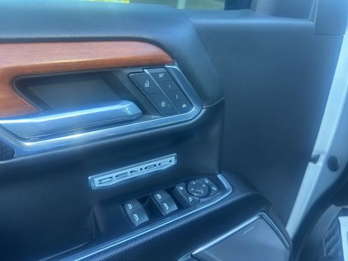 Used 2022 GMC Sierra 1500 Denali image 18