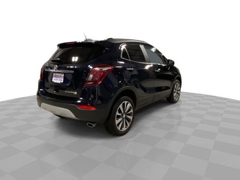 Used 2022 Buick Encore Preferred w/ Safety Package image 2