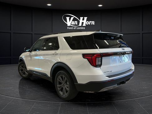 New 2026 Ford Explorer Active w/ Active Comfort Package AWD/4WD image 5