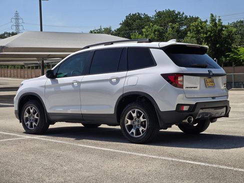 Used 2023 Honda Passport TrailSport image 6