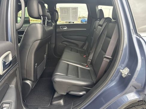 Used 2021 Jeep Grand Cherokee Limited image 27