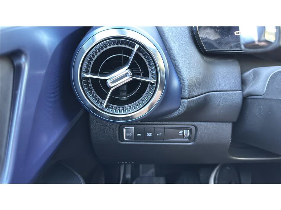 Used 2024 Chevrolet Equinox EV LT FWD image 38
