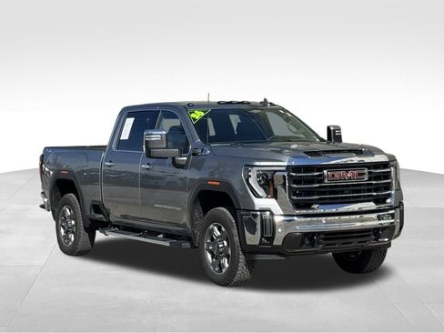 Used 2026 GMC Sierra 2500 SLT w/ SLT Premium Package image 2