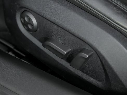 Used 2011 Audi R8 V10 image 27