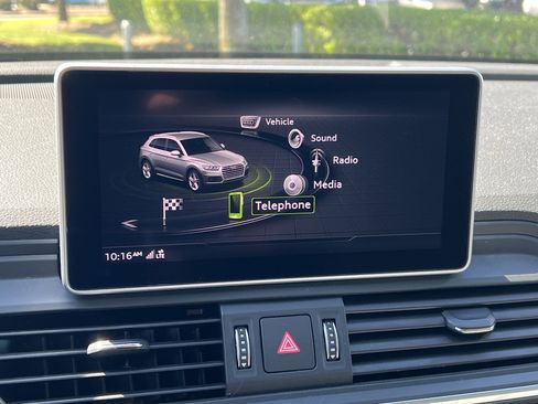Used 2018 Audi Q5 2.0T Premium Plus AWD/4WD image 25