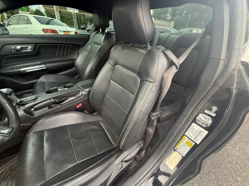 Used 2017 Ford Mustang GT Premium w/ Equipment Group 401A RWD image 9