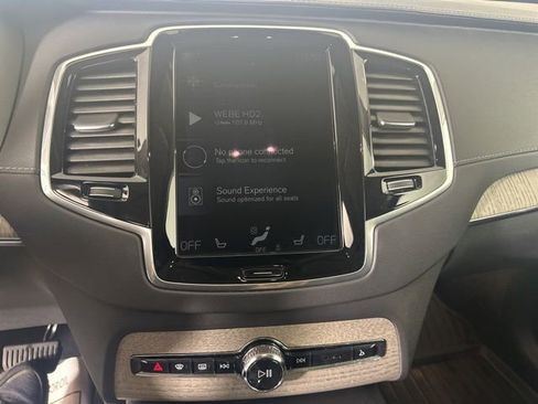 Used 2021 Volvo XC90 T8 Inscription w/ Climate Package image 15