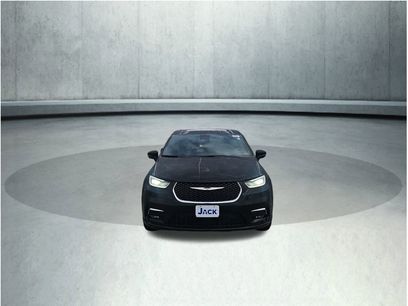 New 2026 Chrysler Pacifica Limited