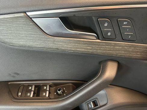 Used 2018 Audi A4 2.0T Ultra Premium w/ Convenience Package FWD image 11