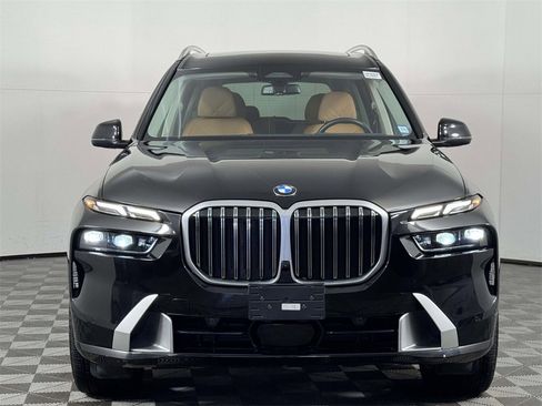 Used 2023 BMW X7 xDrive40i w/ Parking Assistance Package image 6