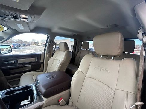 Used 2016 RAM 1500 Laramie w/ Convenience Group image 13