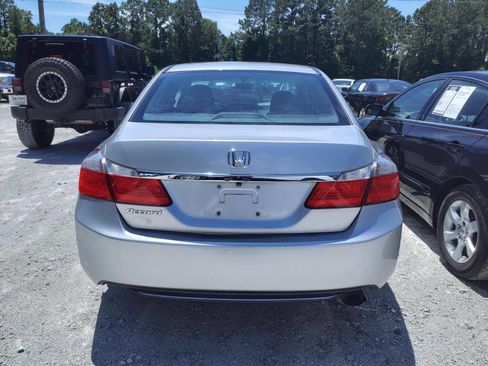 Used 2014 Honda Accord LX image 2