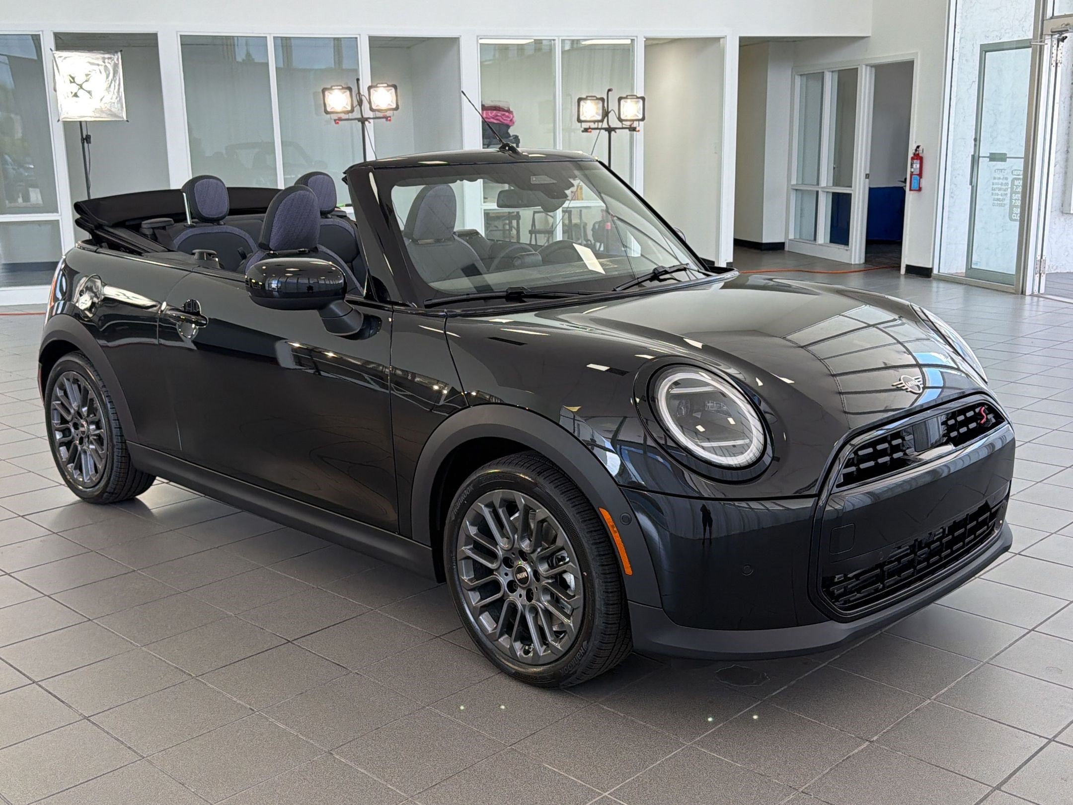 New 2026 MINI Cooper S FWD image 7
