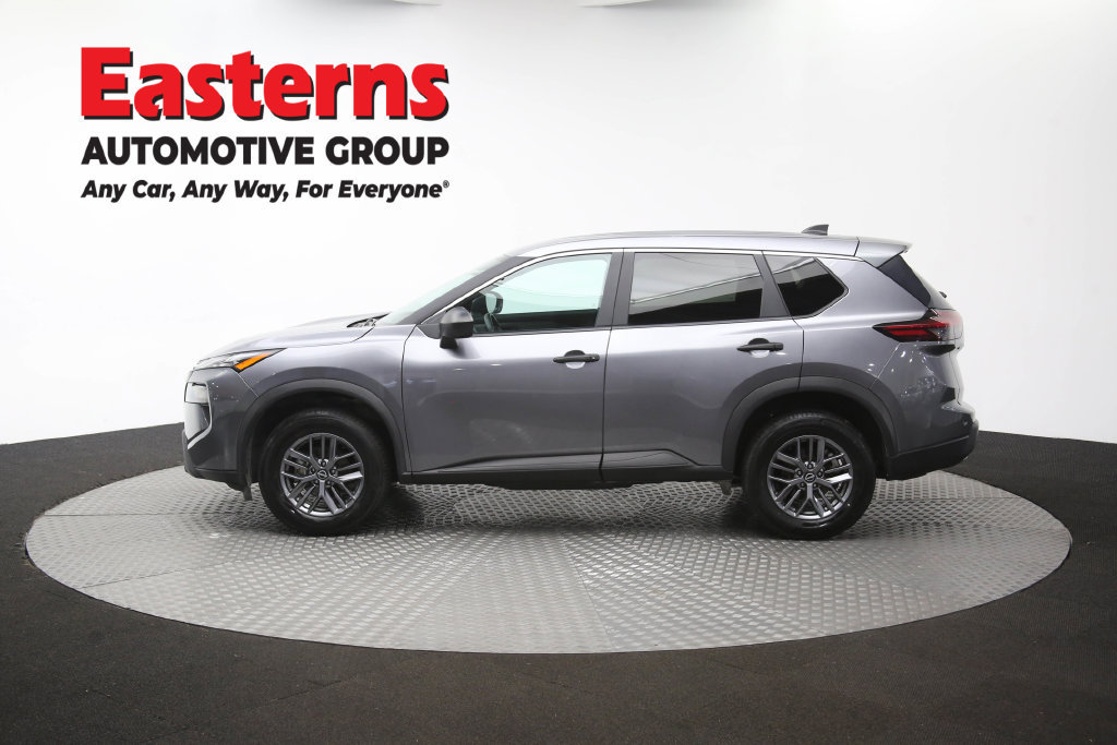 Used 2024 Nissan Rogue S AWD/4WD image 62