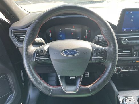 Used 2024 Ford Escape ST-Line FWD image 15