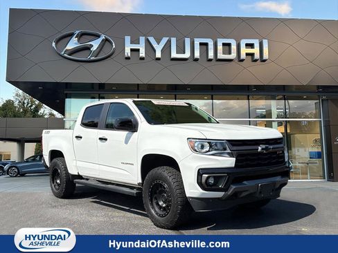 Used 2022 Chevrolet Colorado Z71 image 1